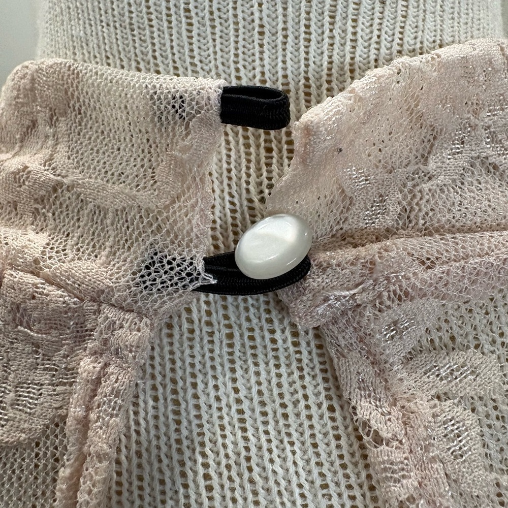 Easter Lace Bell-Sleeve Mock Neck Blouse BlushPink Same Day Shipping Size Small - Picture 10 of 10